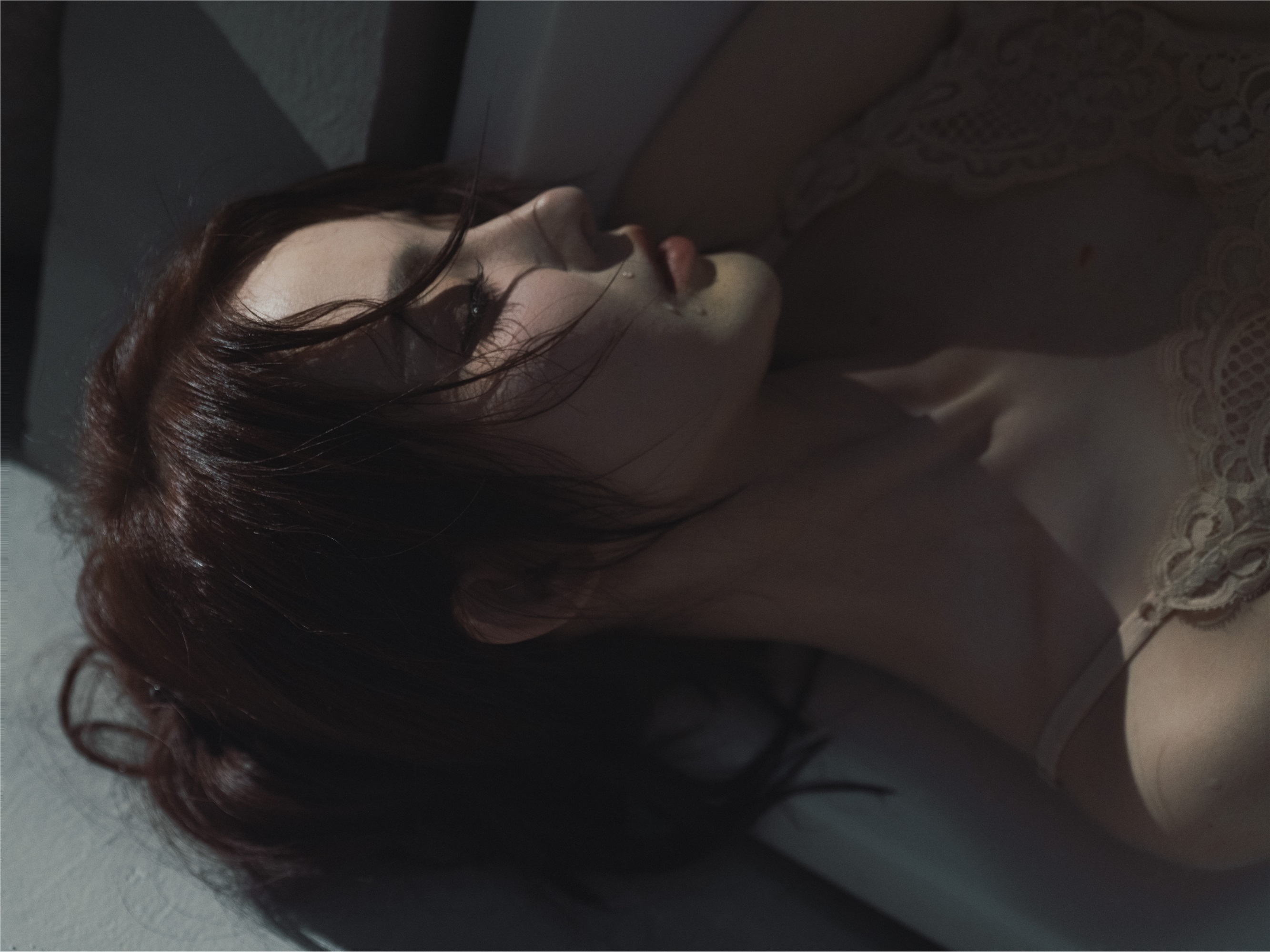 YITUYU艺图语 2025.01.15 转身离别 文文子